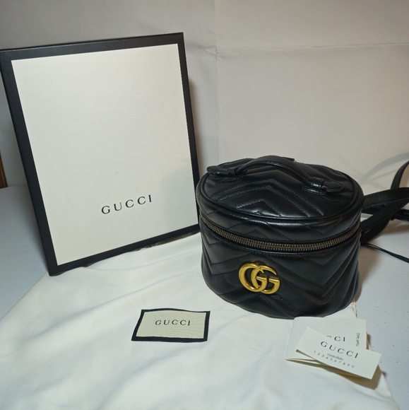 Gucci marmont backpack - Picture 1 of 7